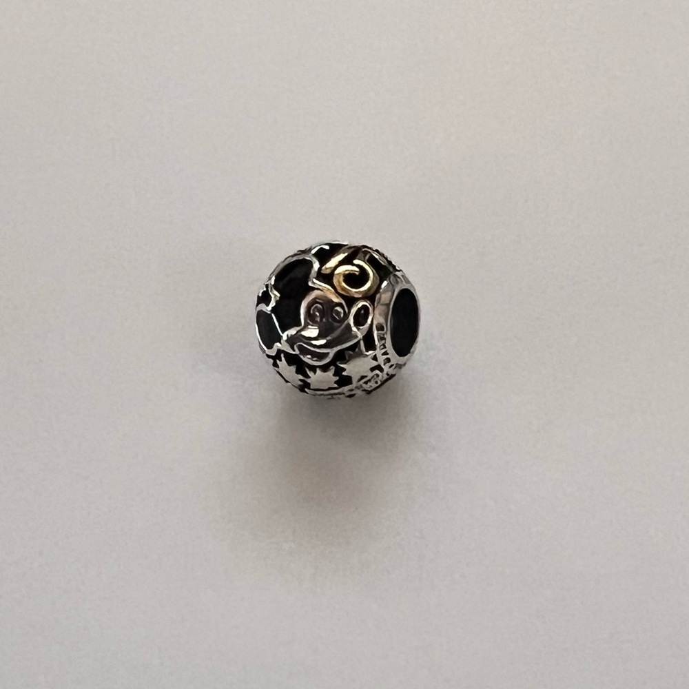 Pandora Hong Kong Disney 15th Anniversary Disney Parks Charm